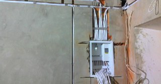 Электропроводка в доме + монтаж Большой Камень цена от 157 руб. м.п.